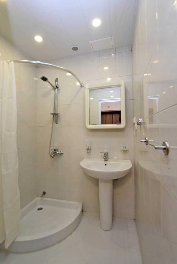 Sunny Apartment In The Center Erywań Zewnętrze zdjęcie